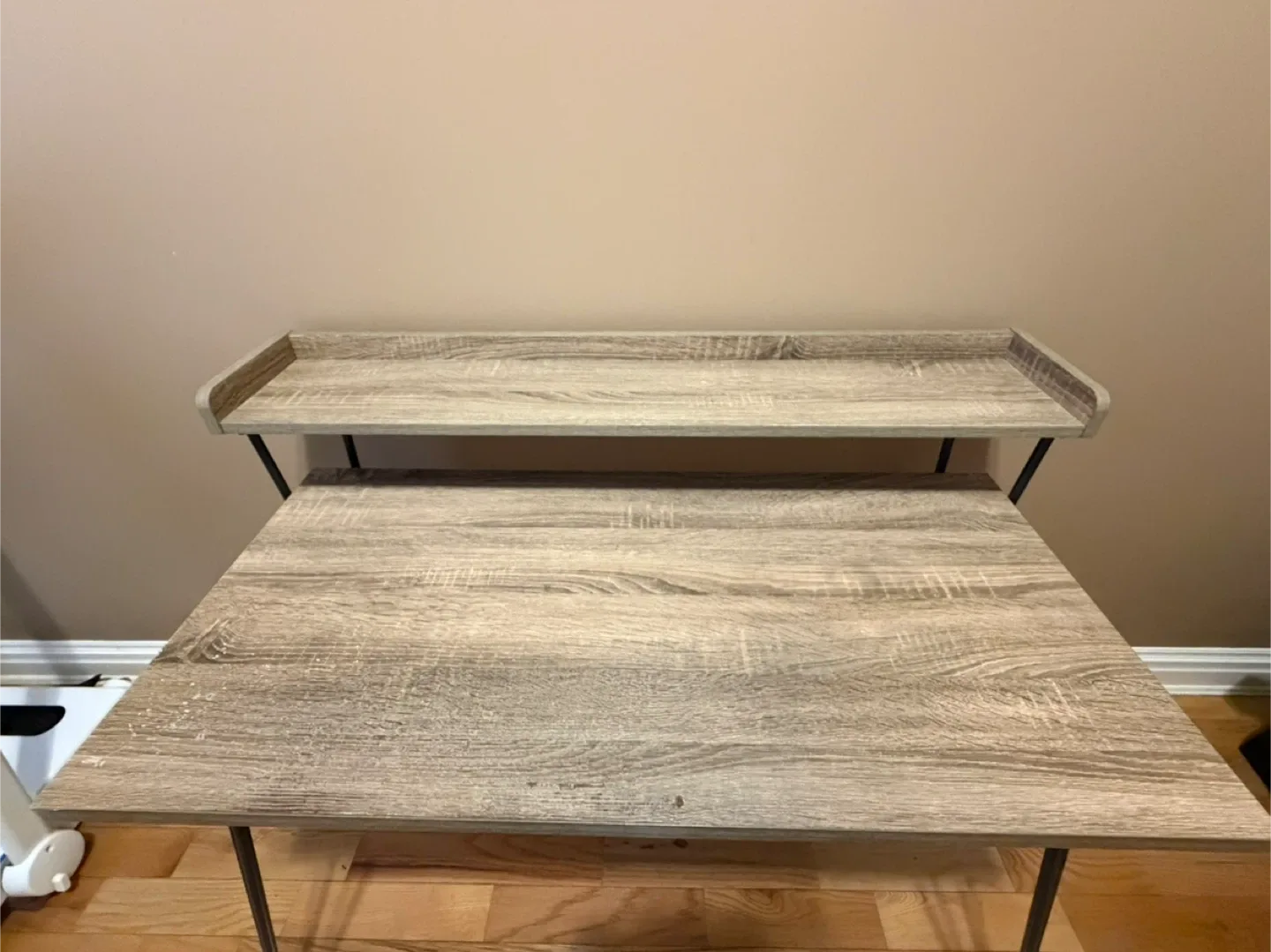 Wood Computer Desk with Shelf image indicator(2)