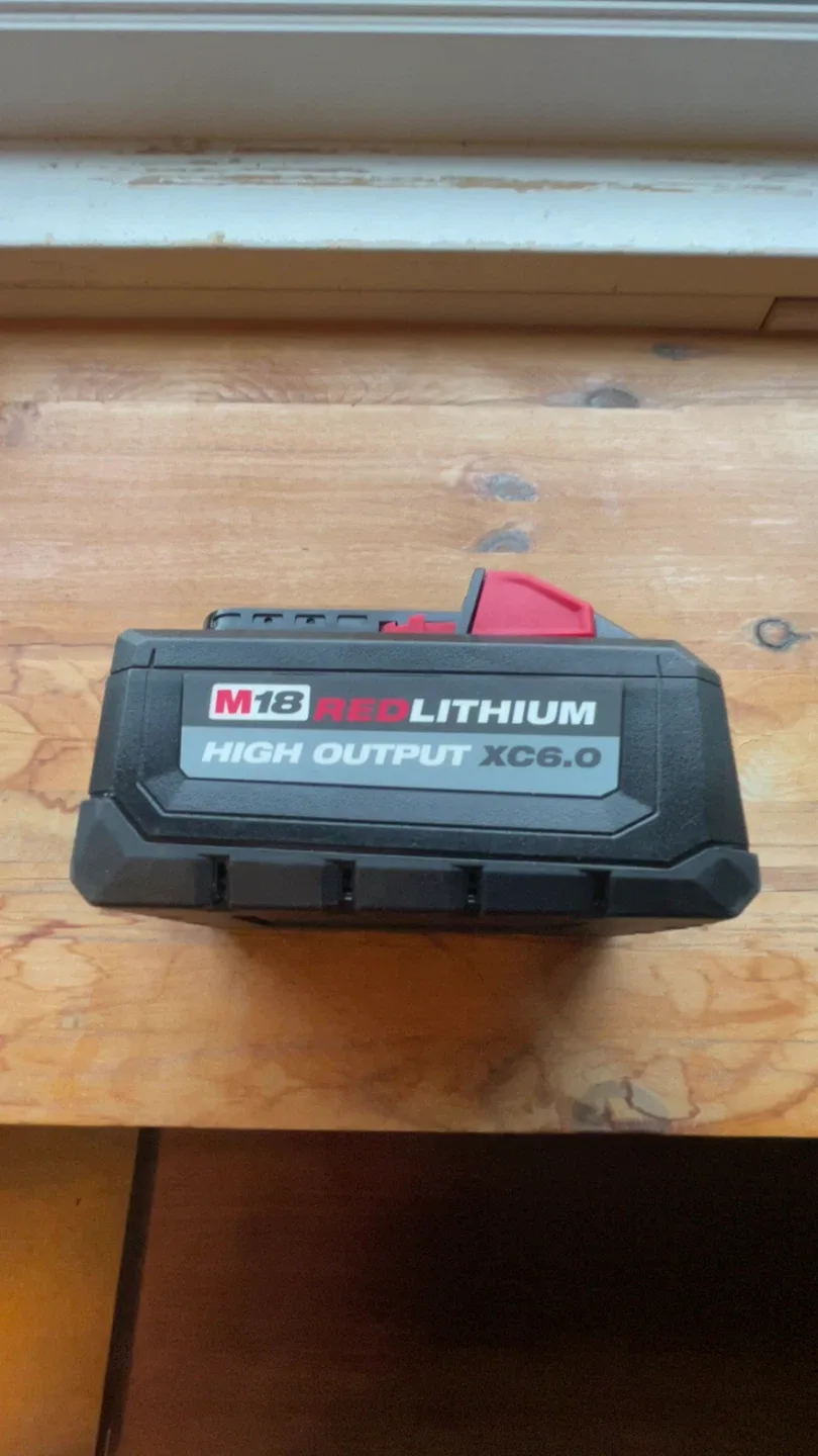 Milwaukee M18 REDLITHIUM HIGH OUTPUT XC6.0 Battery Pack