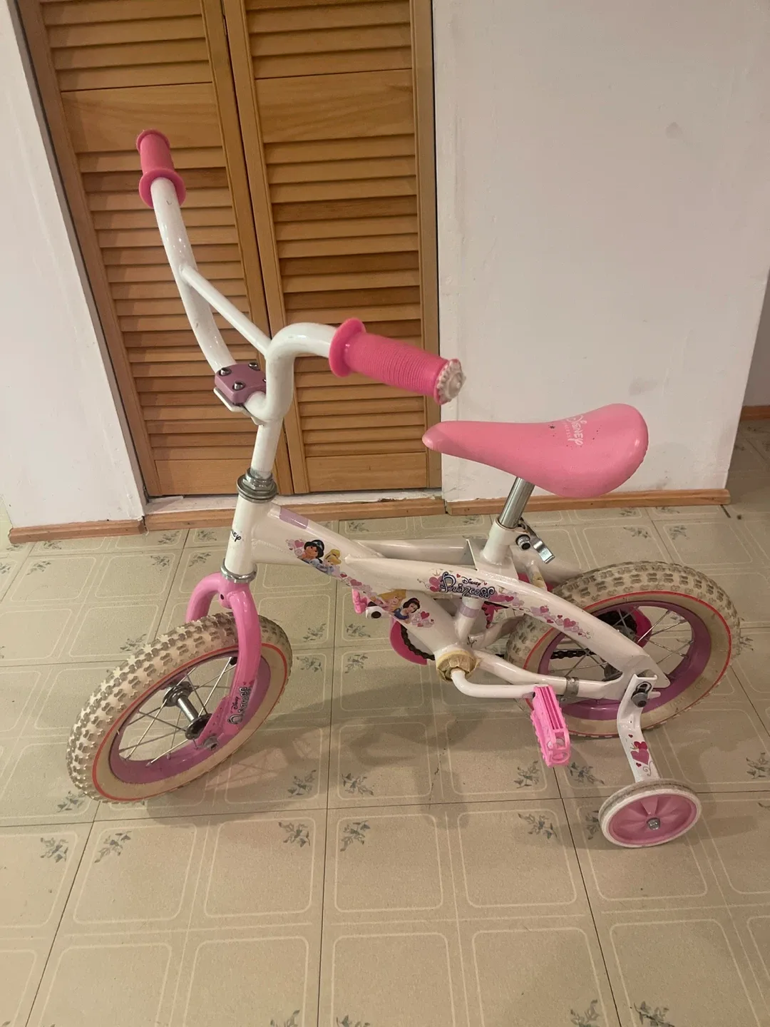 🥕Kids Pink Tricycle & Disney Princess Bike image indicator(2)