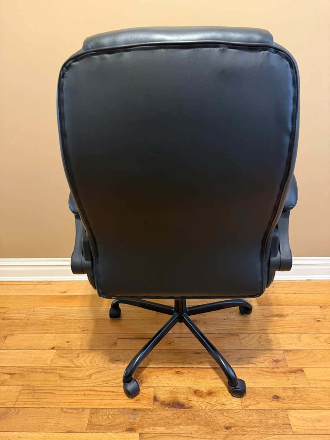 Black Executive Office Chair - photo 4