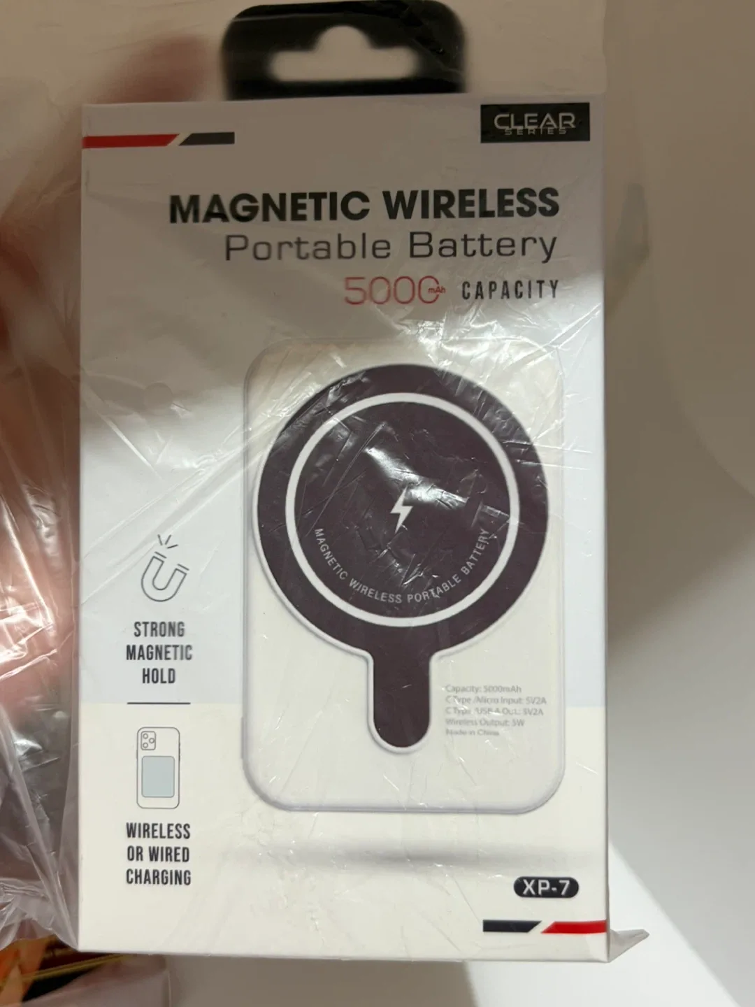 New Clear Series Magnetic Wireless Portable Battery 5000mAh image indicator(2)
