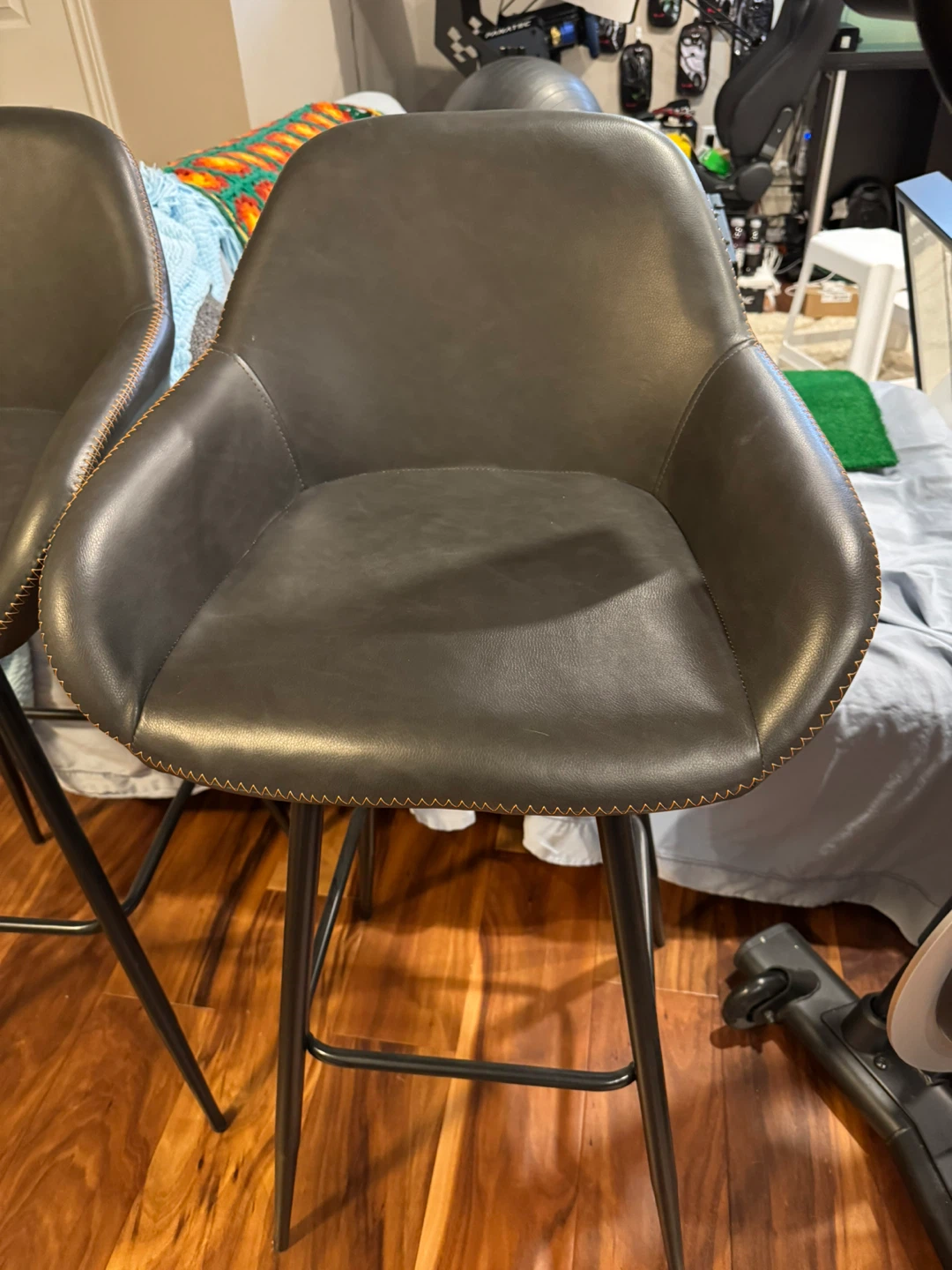 Set of 2 Grey Bar Stools - photo 2