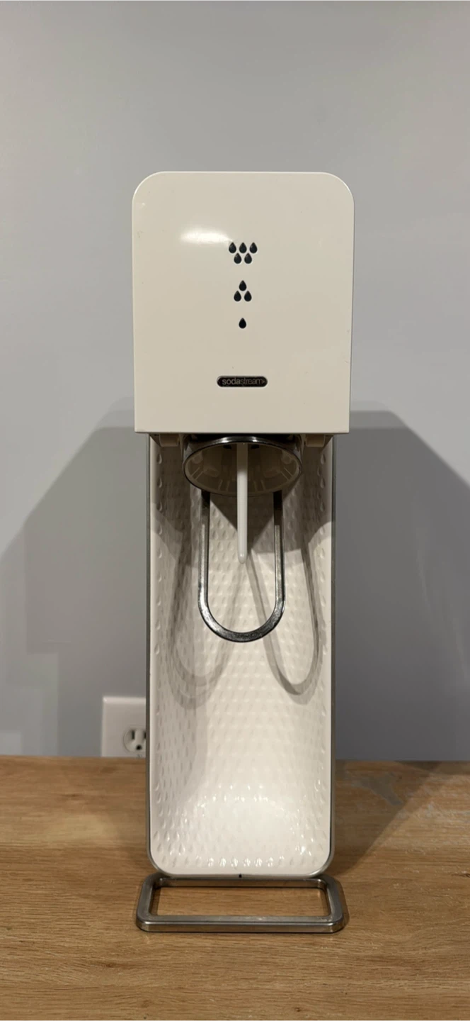 Sodastream Jet with 3 CO₂ Tanks (2 full) + 3 Bottles - photo 2