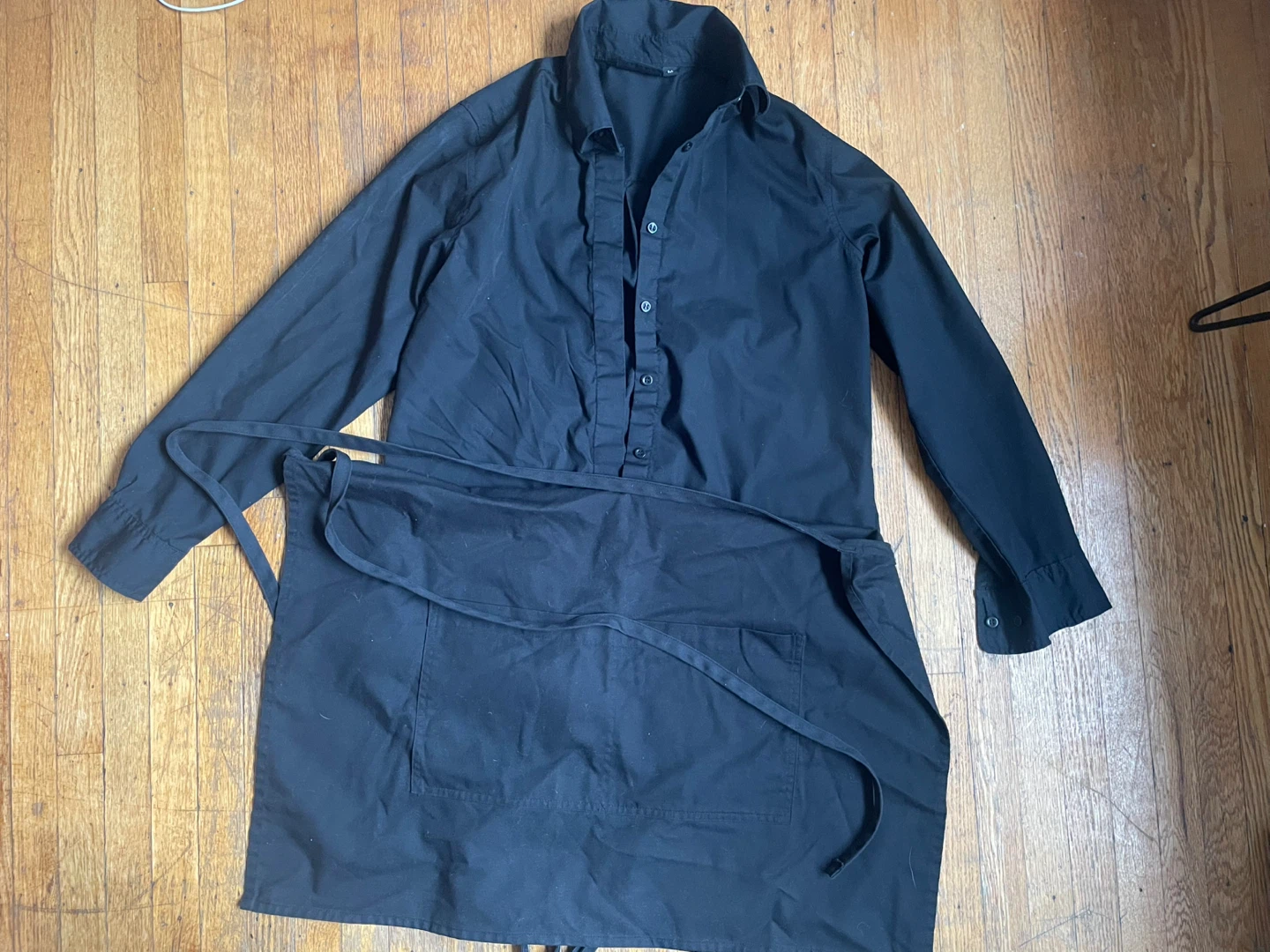 Black catering uniform Medium