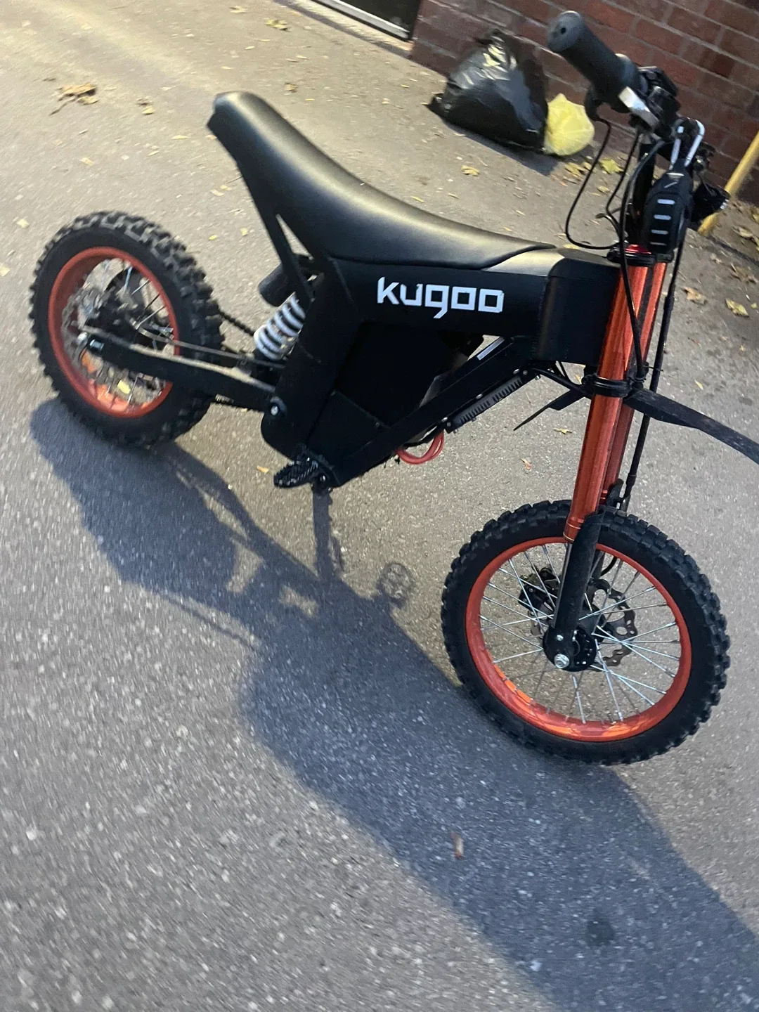 Kugoo Dirt Bike 75 kmh 90km range image indicator(2)
