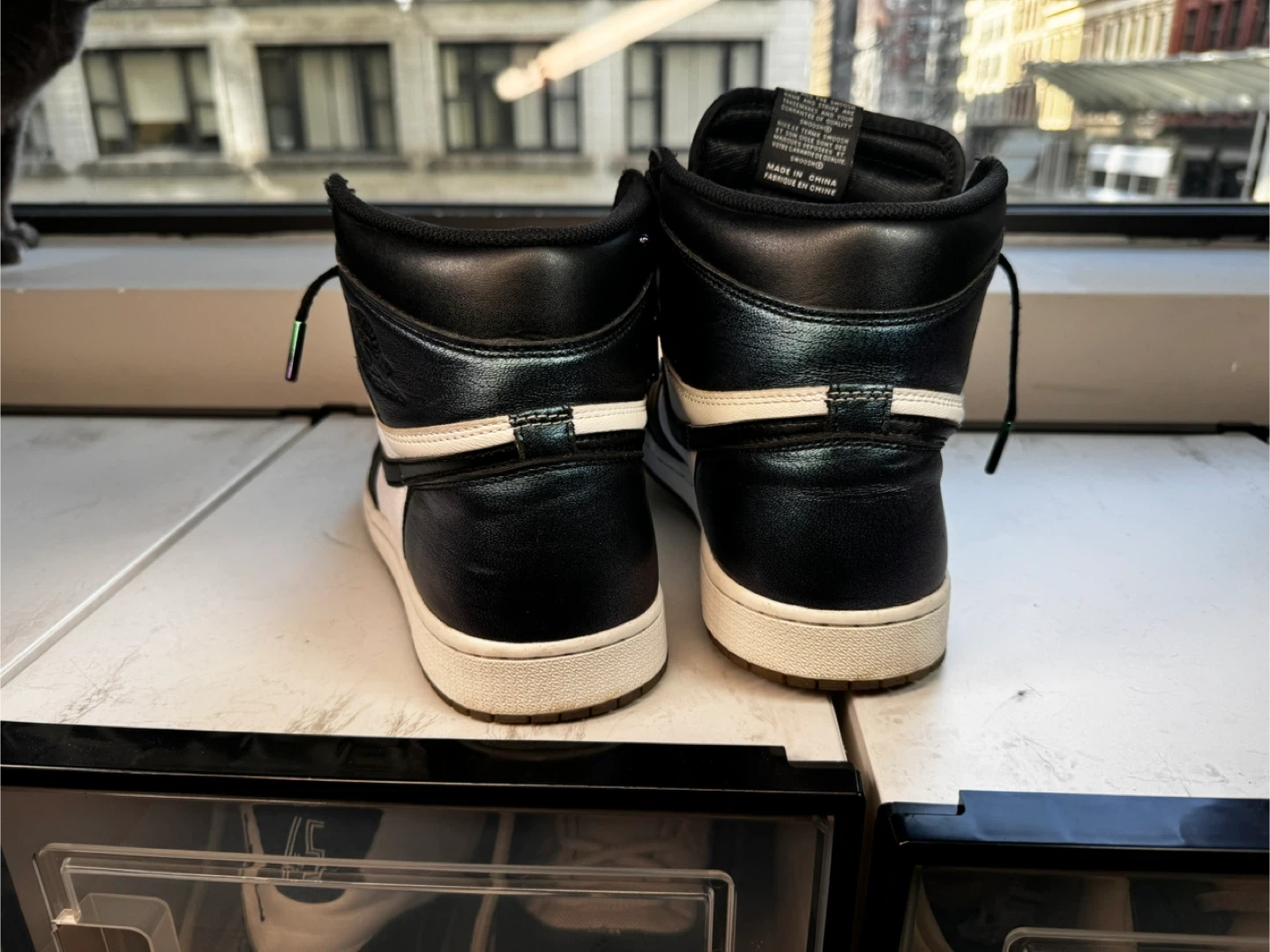 Nike Air Jordan 1 Retro High OG ‘Chameleon’ - photo 4