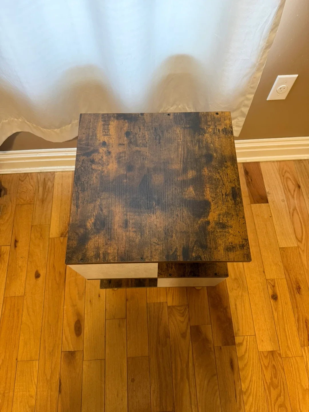 Brown Wooden Side Table image indicator(3)