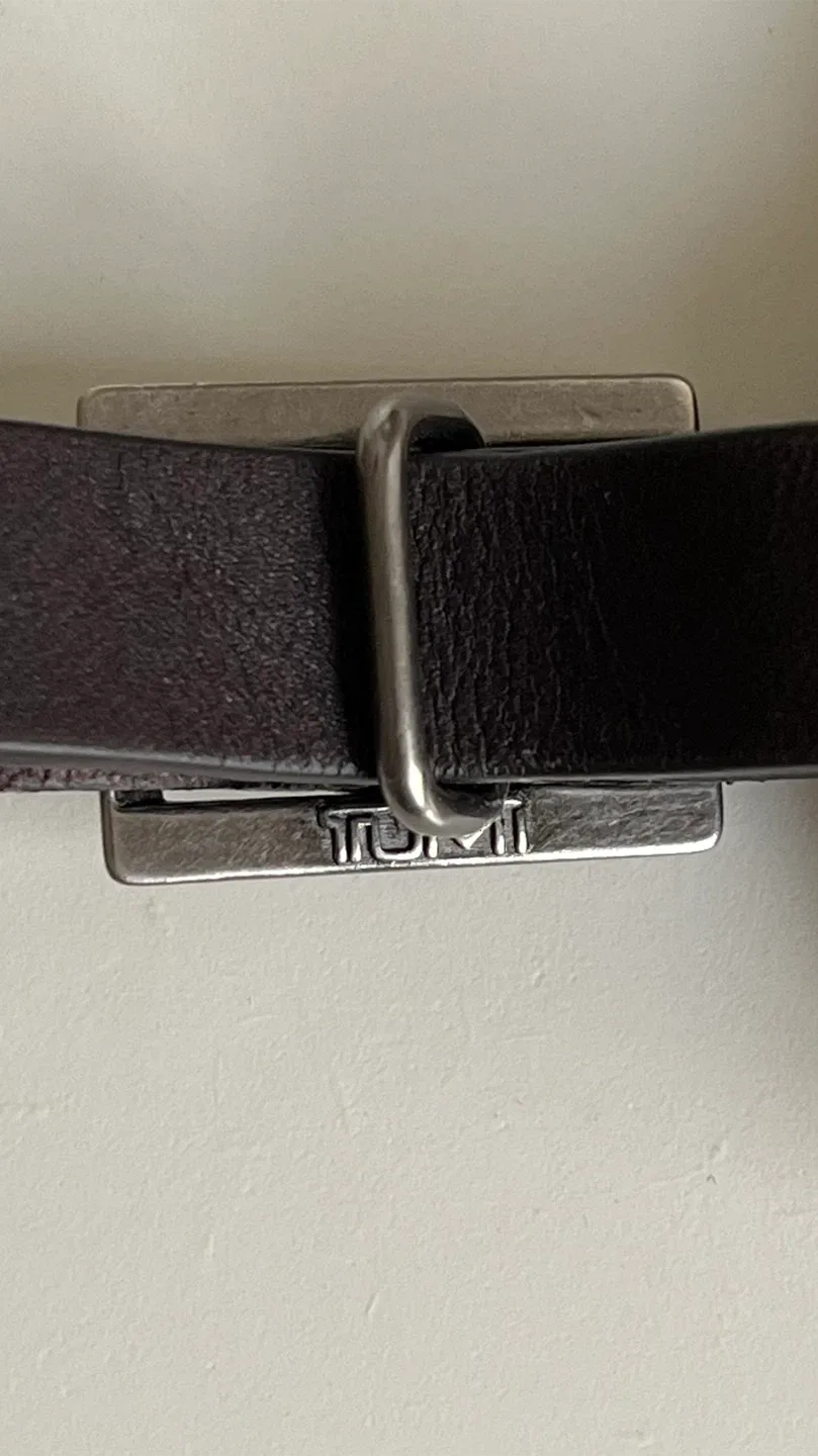 Tumi Leather Luggage Tag - Brown image indicator(7)