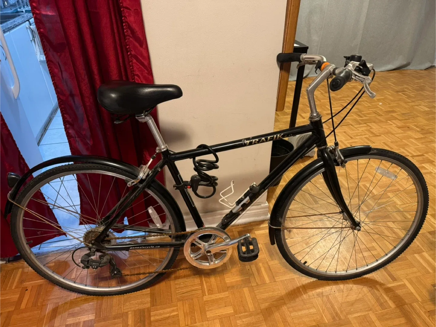 Genesis Trafik Bike - Great Condition! image indicator(3)