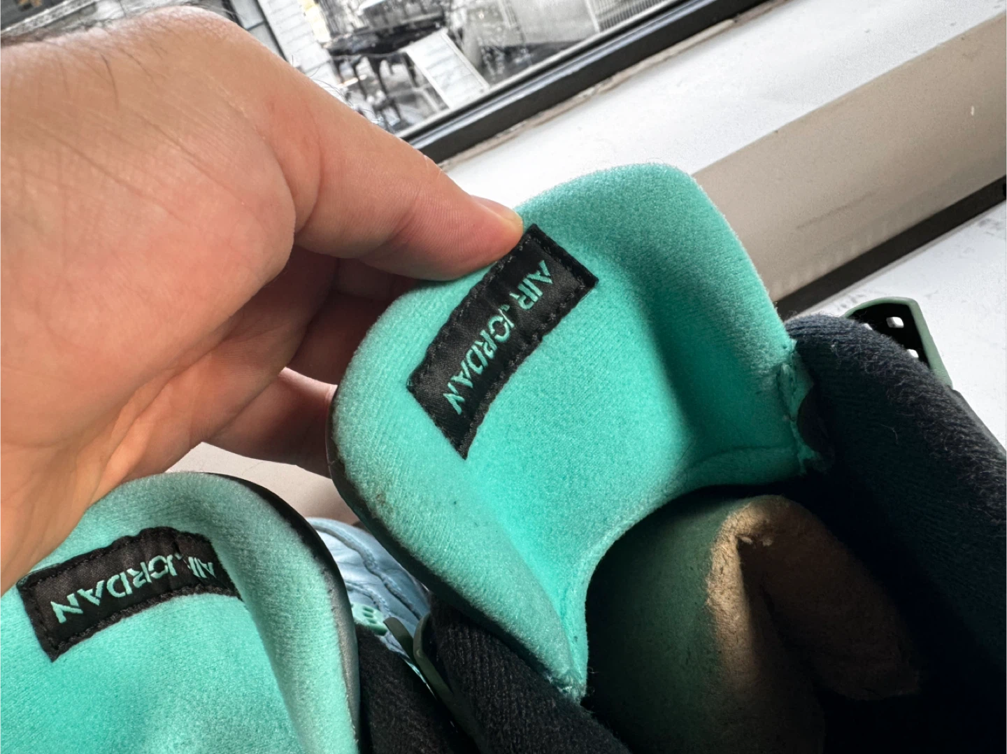 Air Jordan 4 Retro Teal - photo 3