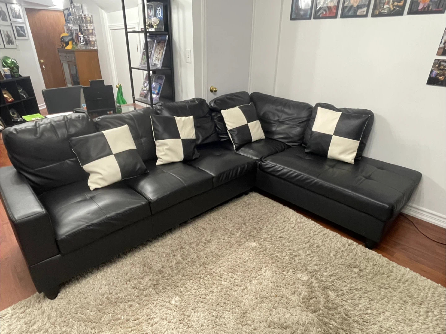 Black Sectional Sofa with Ottoman