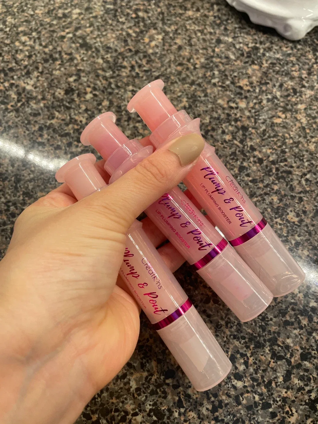 Creations Plump & Pout Lip Plumping Booster