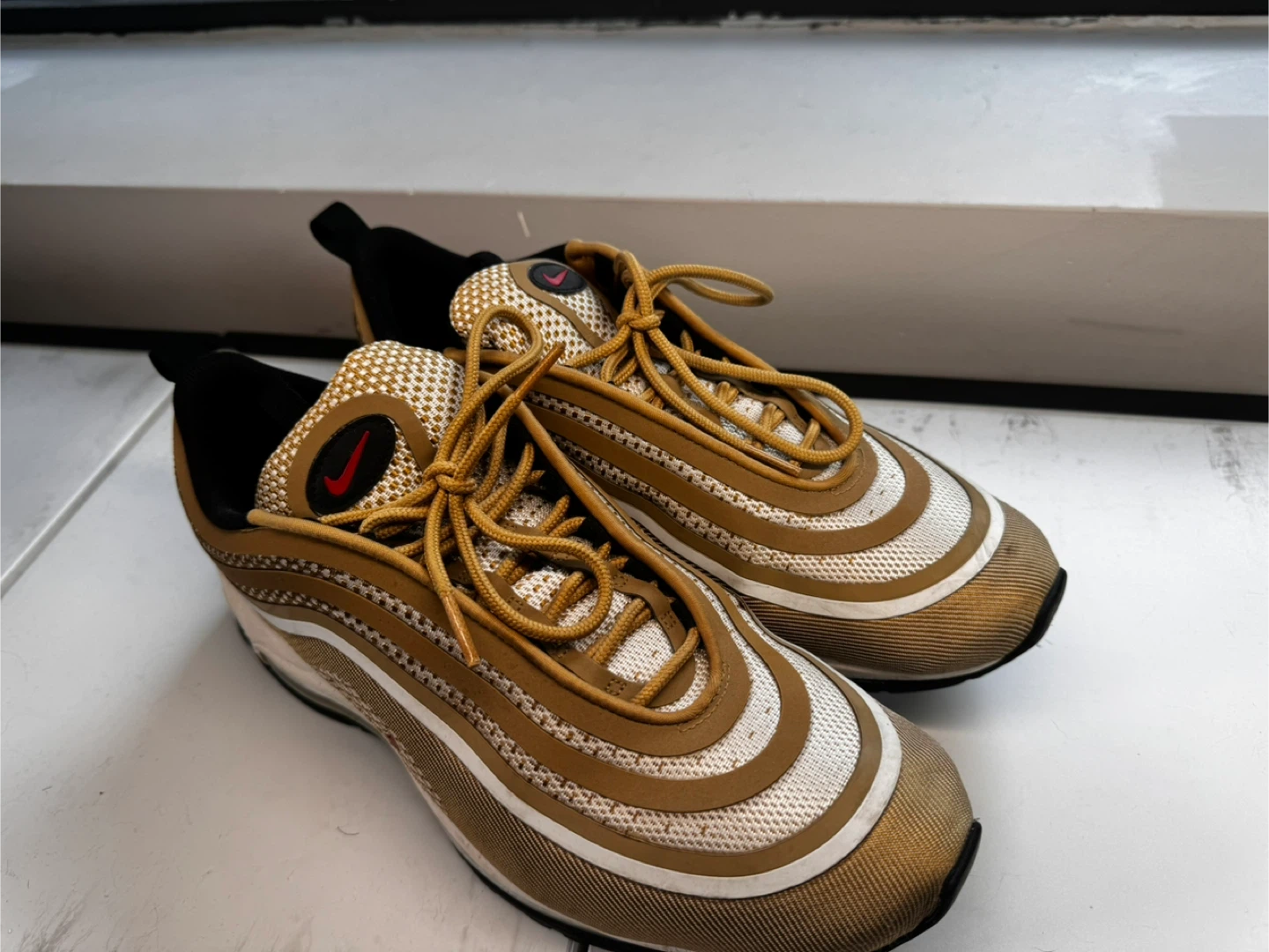 Nike Air Max 97 Gold