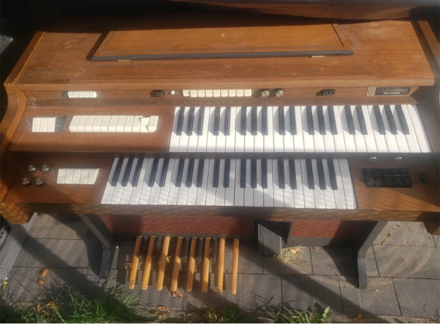 Gulbransen Pacemaker Organ piano thumbnail