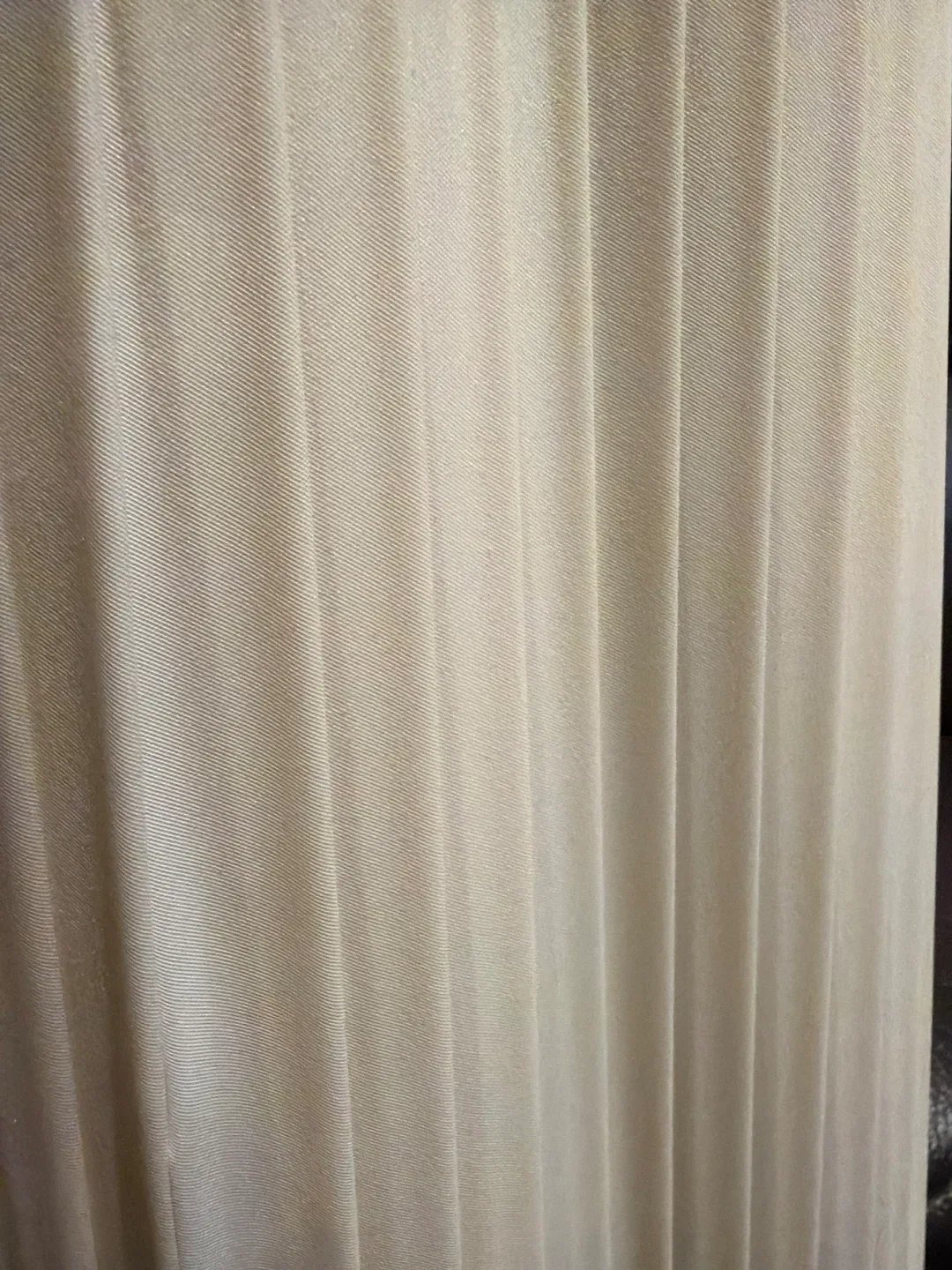 Beige Pleated Lamp Shade image indicator(2)