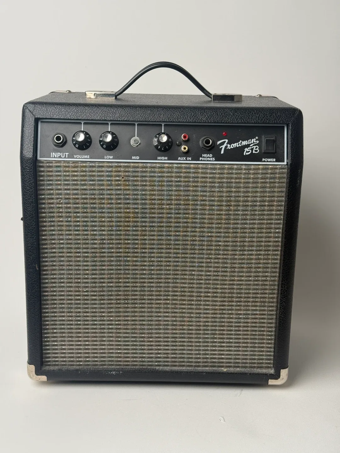 Fender Frontman 15B Guitar Amplifier image indicator(4)