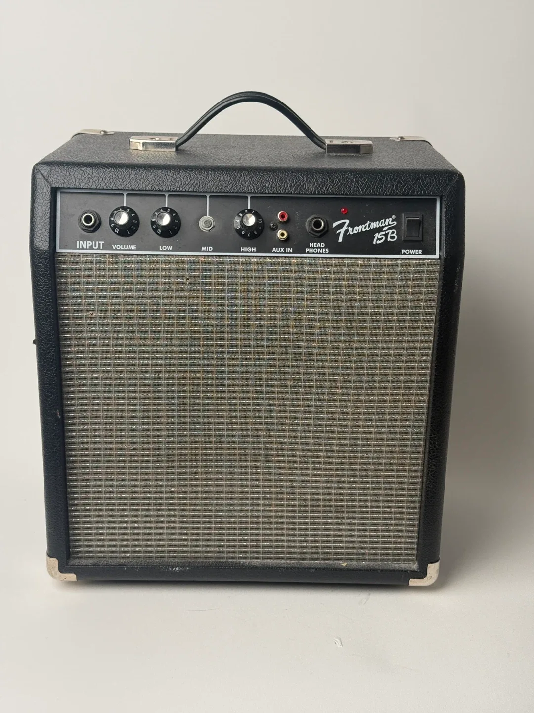 Fender Frontman 15B Guitar Amplifier image indicator(2)