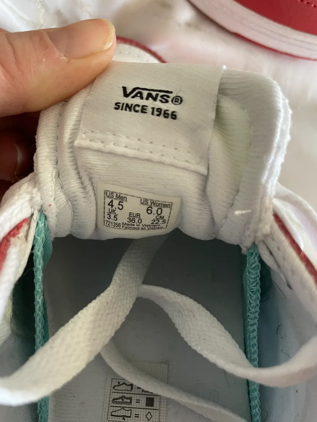 Vans Land Authentic Red/White Shoes - Size US Men's 4.5🥕 image indicator(4)