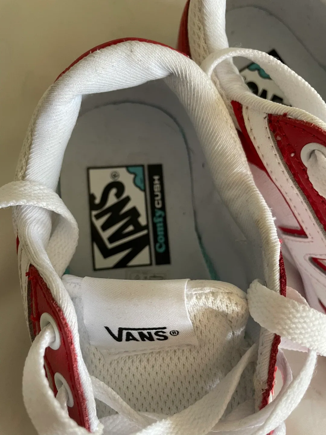 Vans Land Authentic Red/White Shoes - Size US Men's 4.5🥕 image indicator(5)