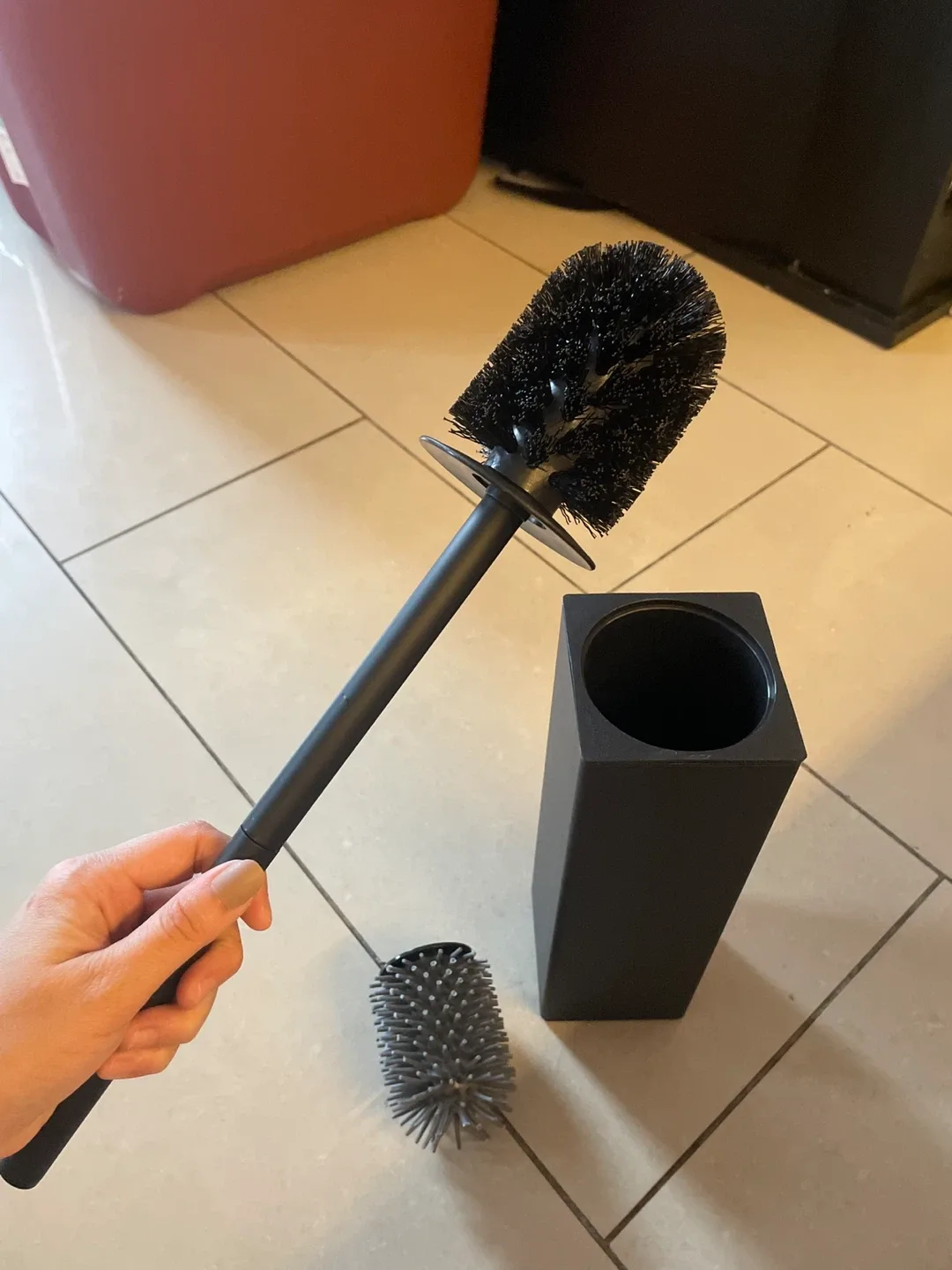 Black Toilet Brush with Holder - New image indicator(3)
