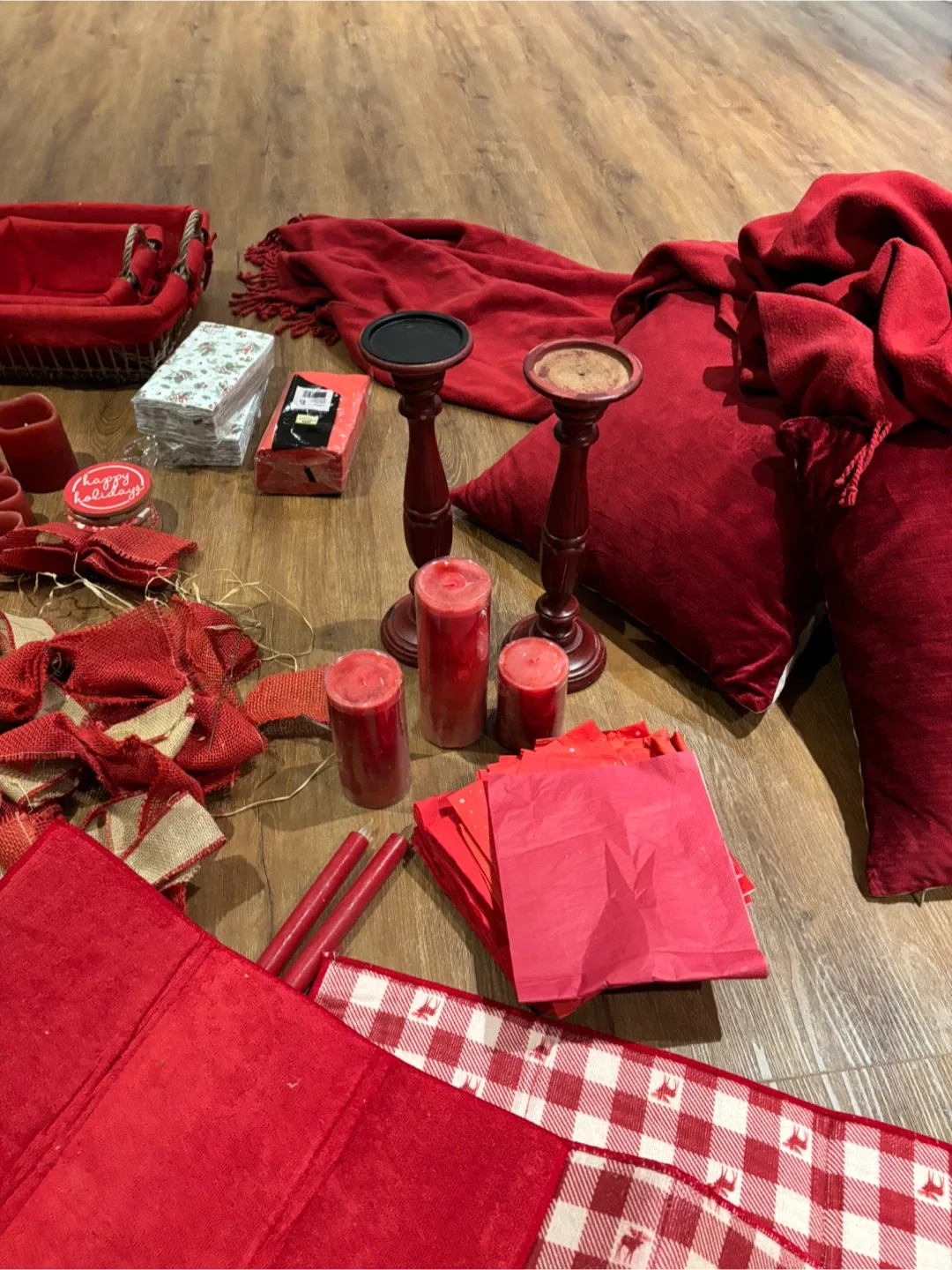 Christmas Decor Lot - Red Theme image indicator(2)