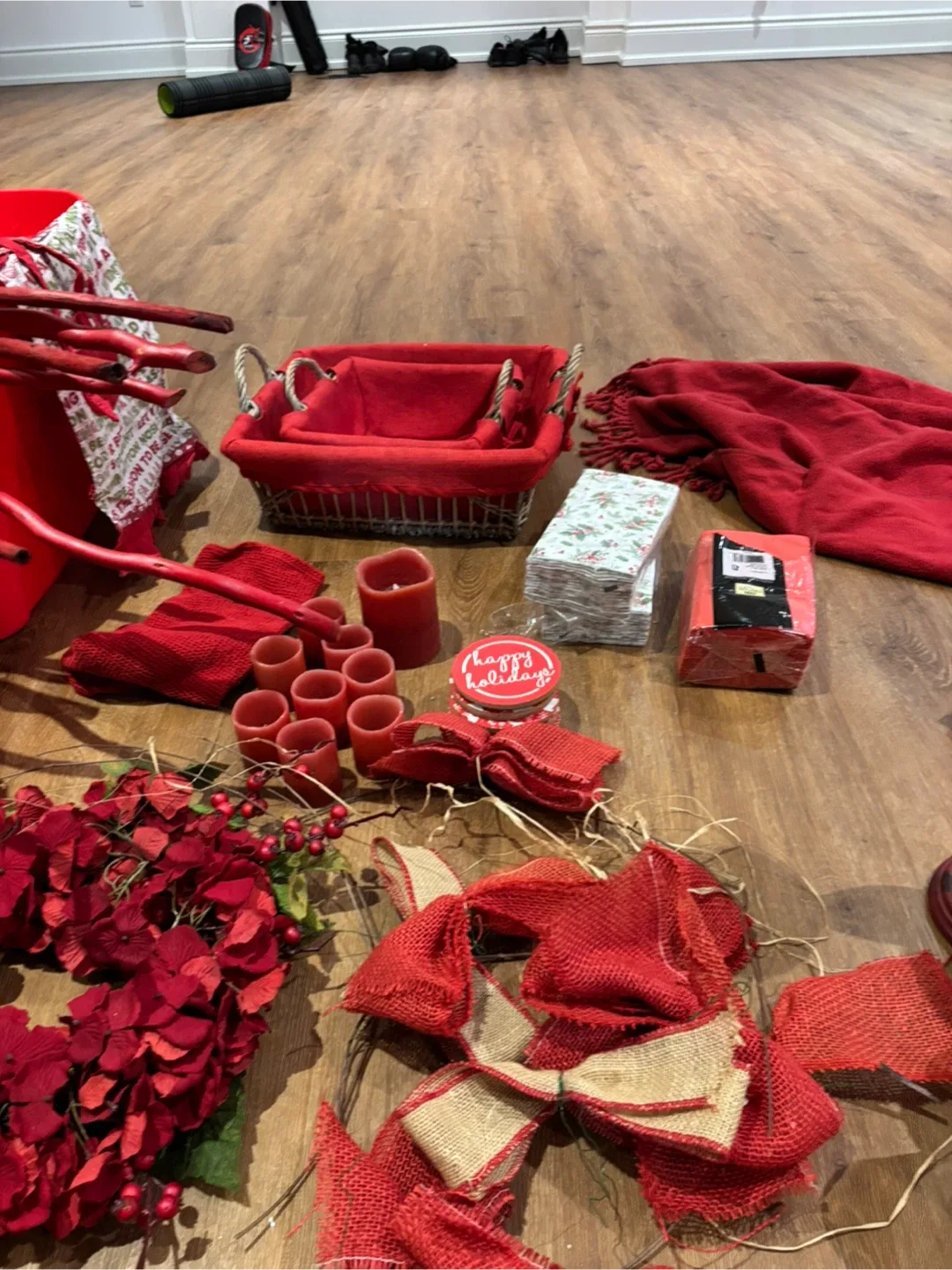 Christmas Decor Lot - Red Theme image indicator(4)