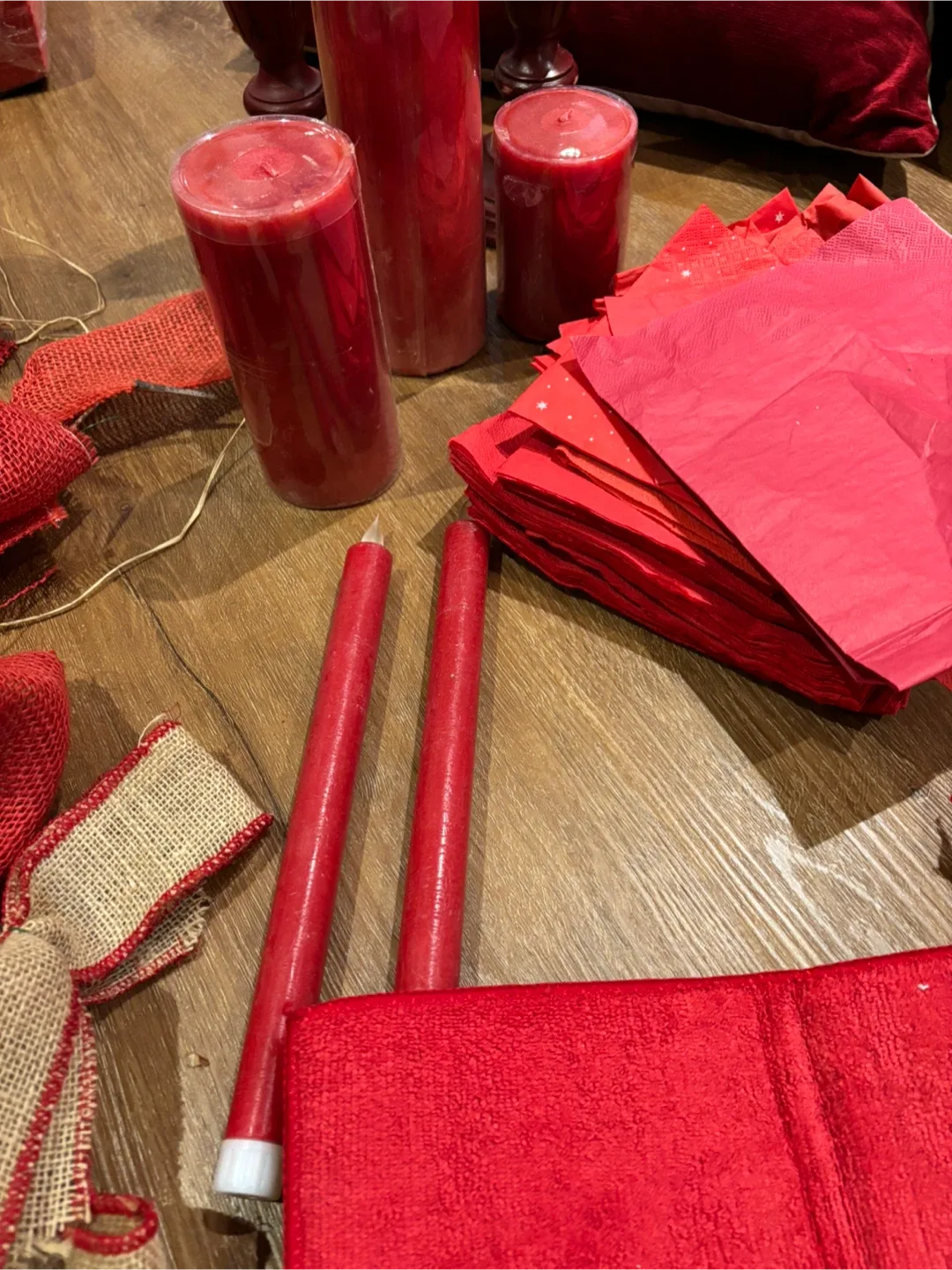 Christmas Decor Lot - Red Theme image indicator(10)