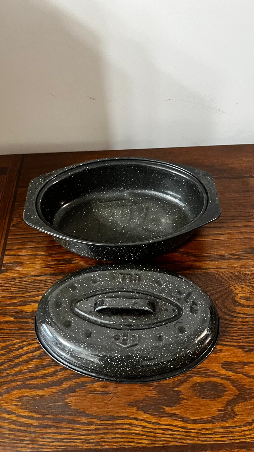 Roaster Pan with Lid - Black Speckled - photo 3