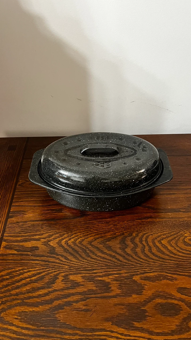 Roaster Pan with Lid - Black Speckled - photo 2