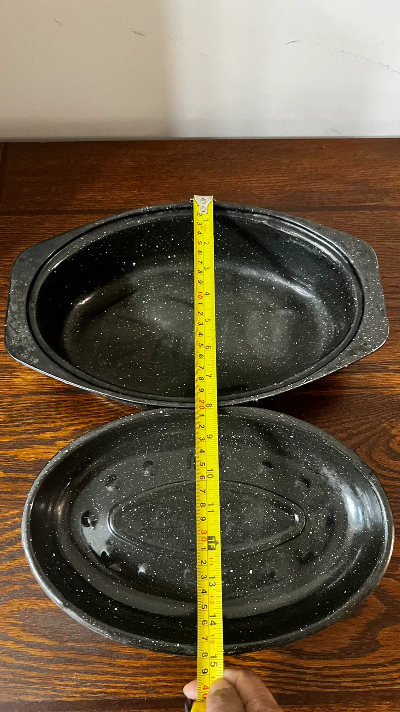 Roaster Pan with Lid - Black Speckled - photo 5