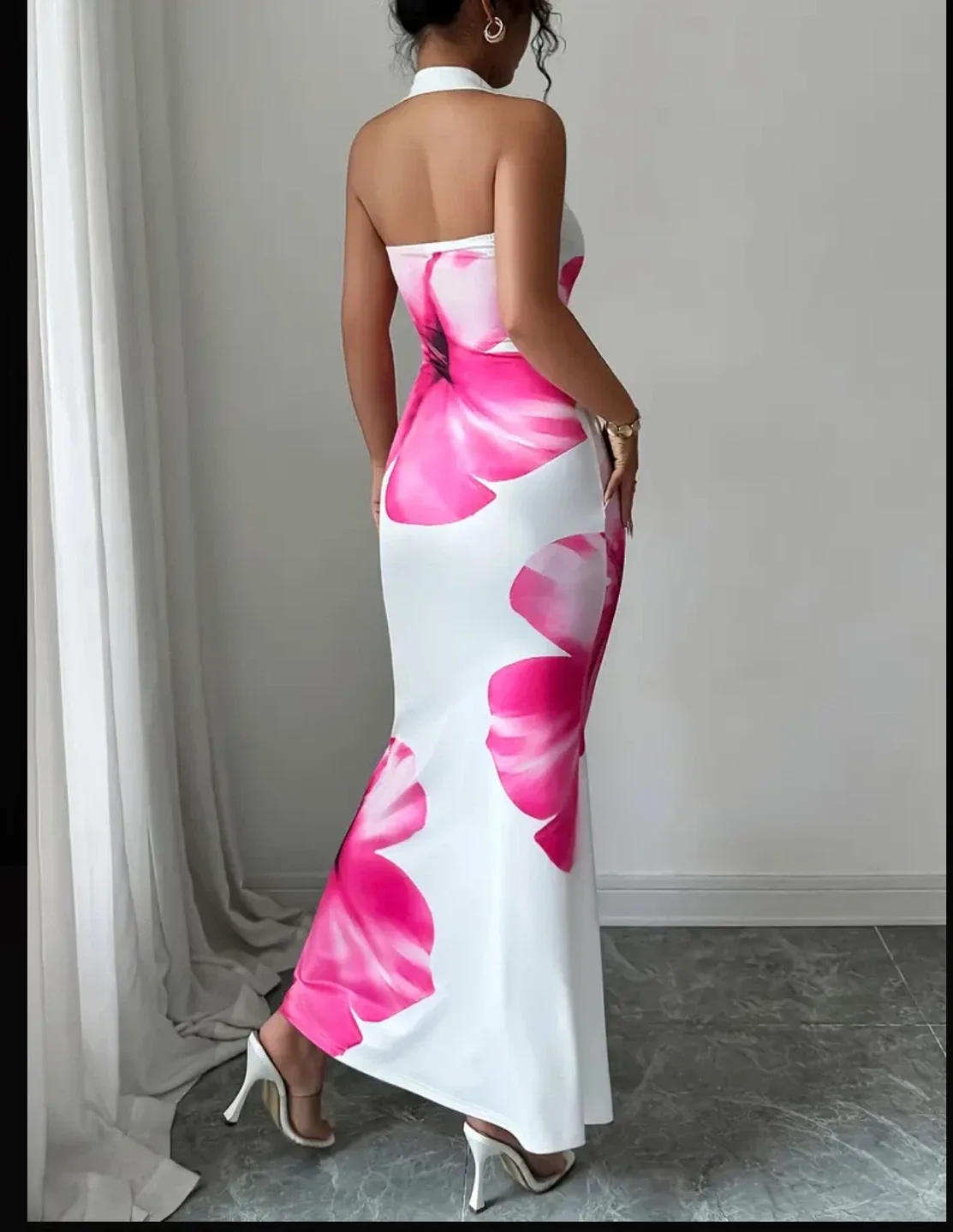 Floral Print Halter Bodycon Dress image indicator(3)