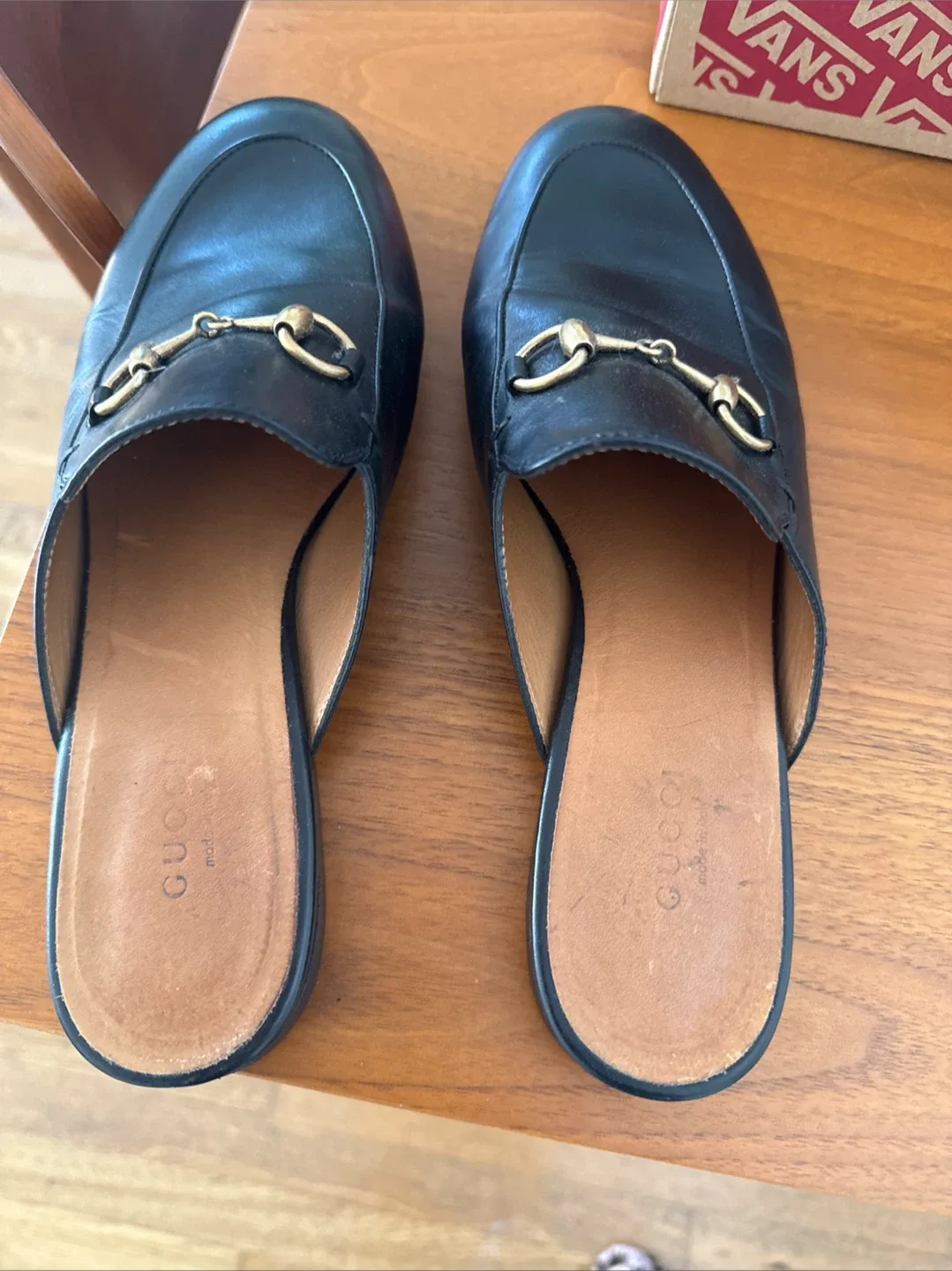 Gucci Black Leather Mules Size 37.5 image indicator(4)