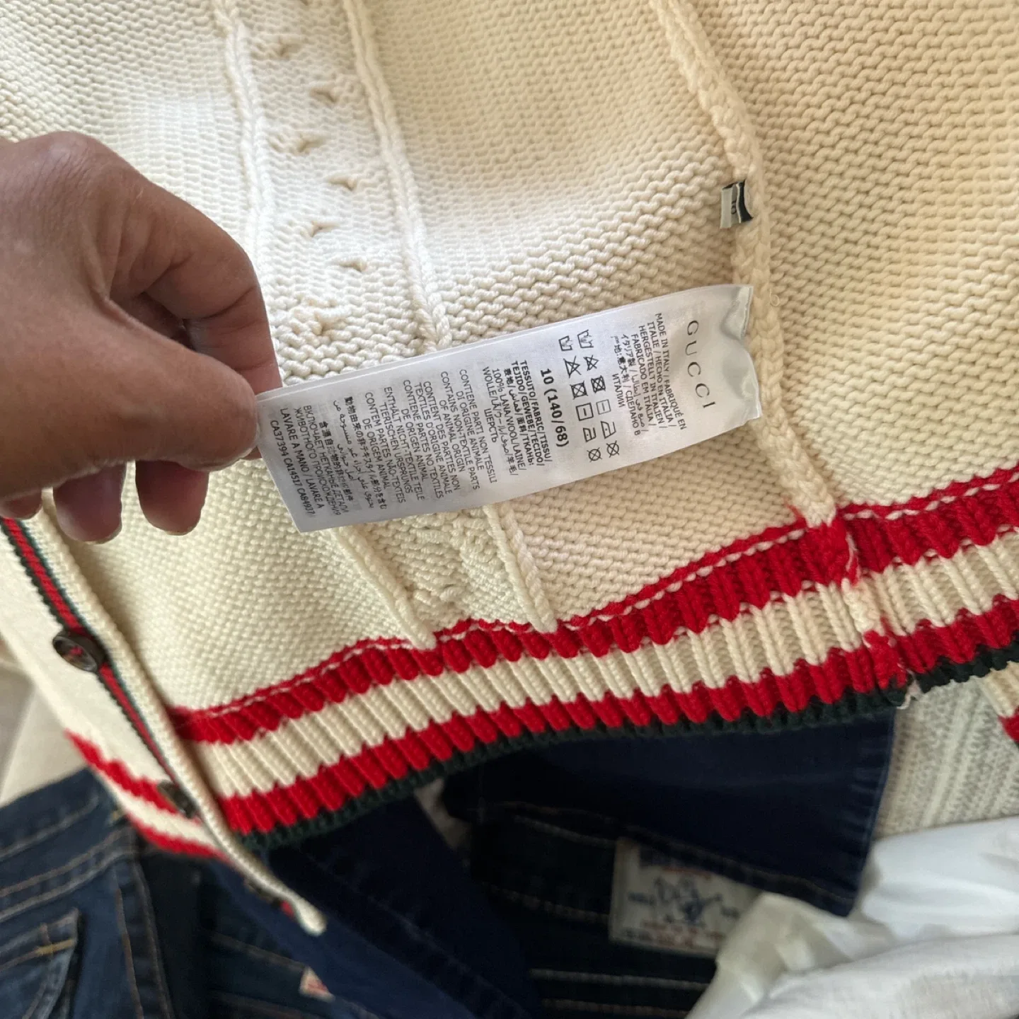 Gucci Cardigan Size 10 image indicator(3)