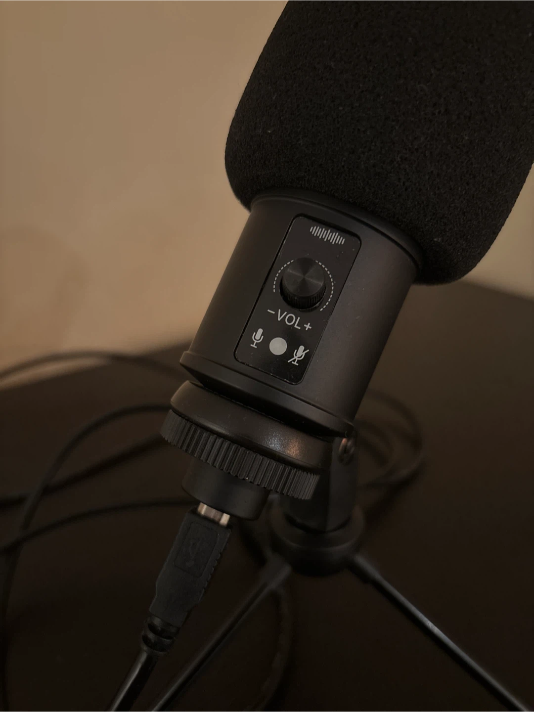 Black USB Microphone with Tripod Stand 🥕 - photo 2