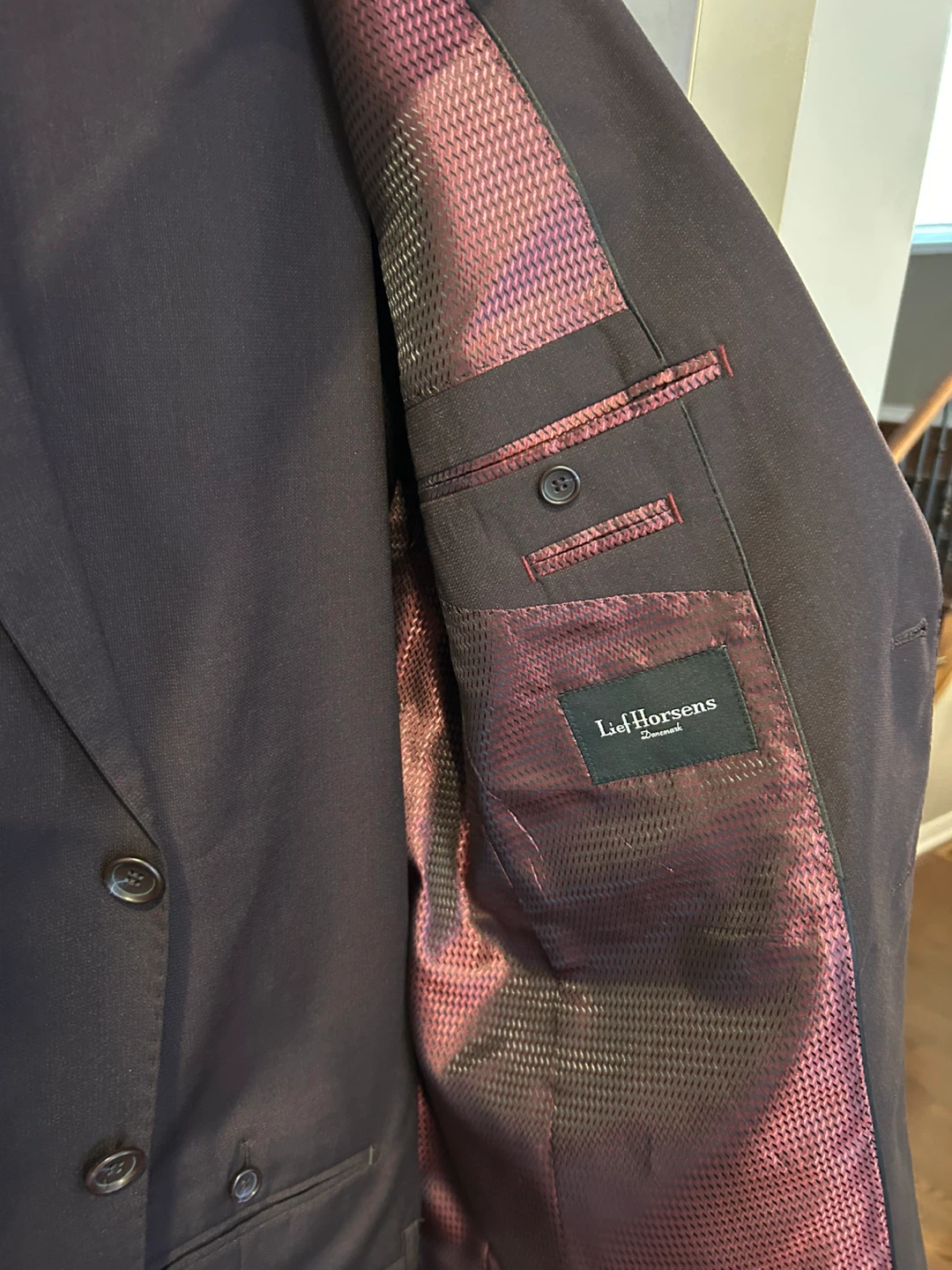 Lief Horsens Brown Suit - Size 42R - photo 3