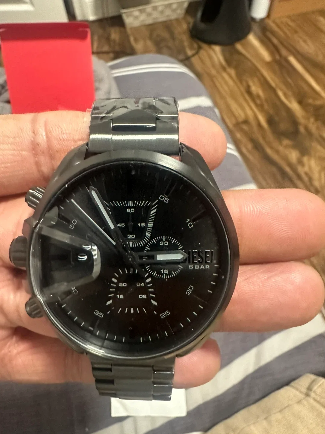 Diesel DZ4537 Men's Watch - Brand New image indicator(2)