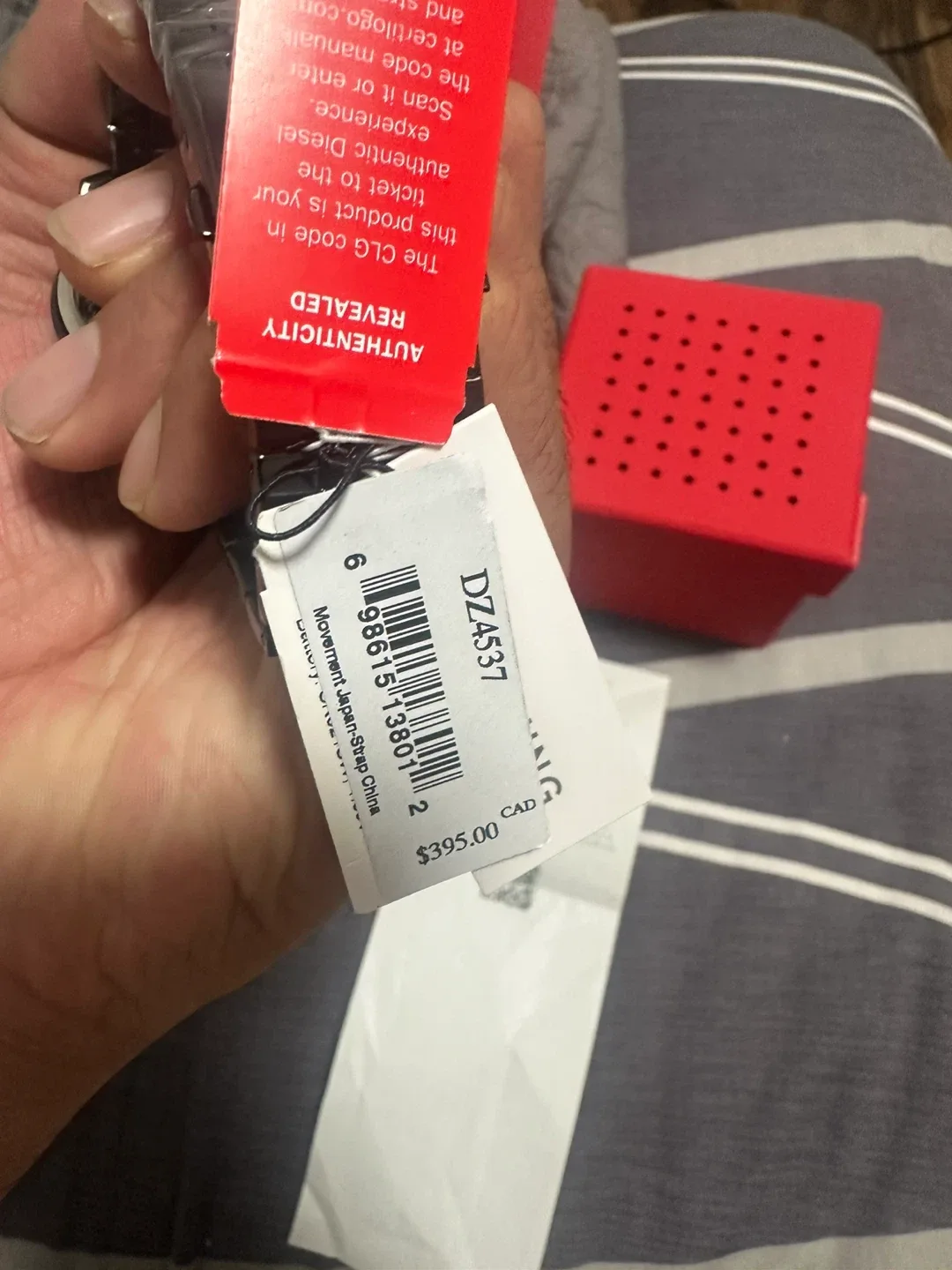 Diesel DZ4537 Men's Watch - Brand New image indicator(4)