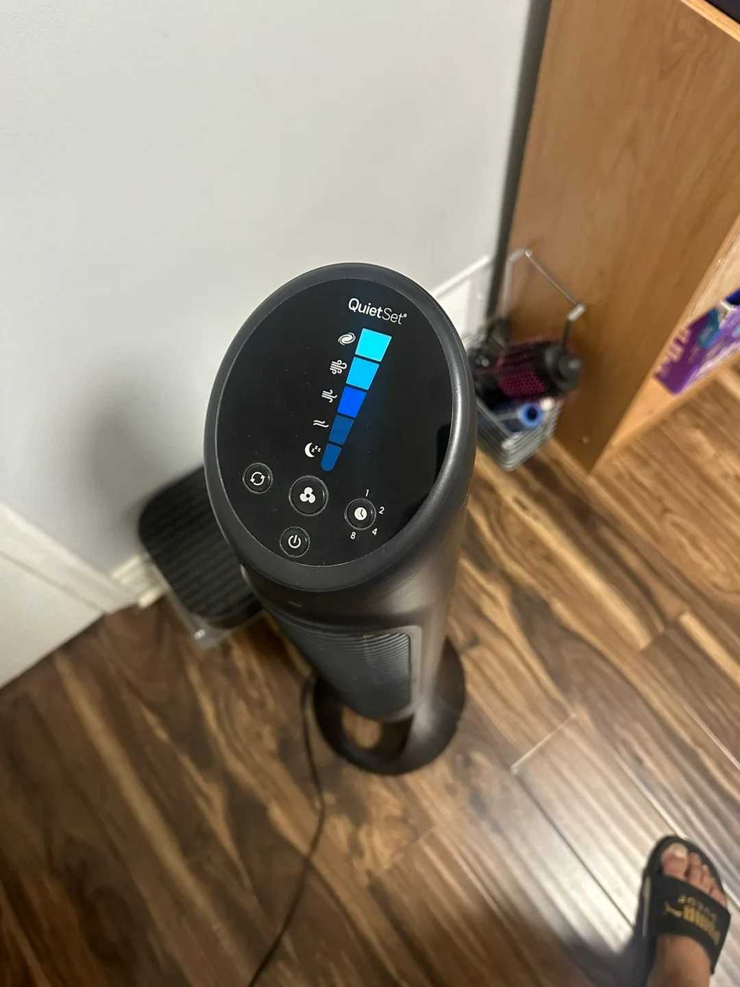 Honeywell QuietSet Tower Fan - Black image indicator(2)