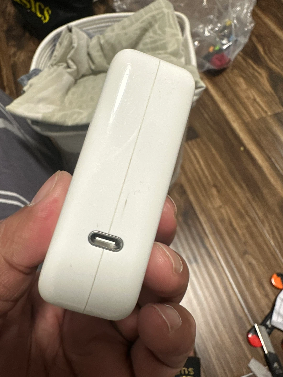 Apple 87W USB-C Power Adapter - photo 3
