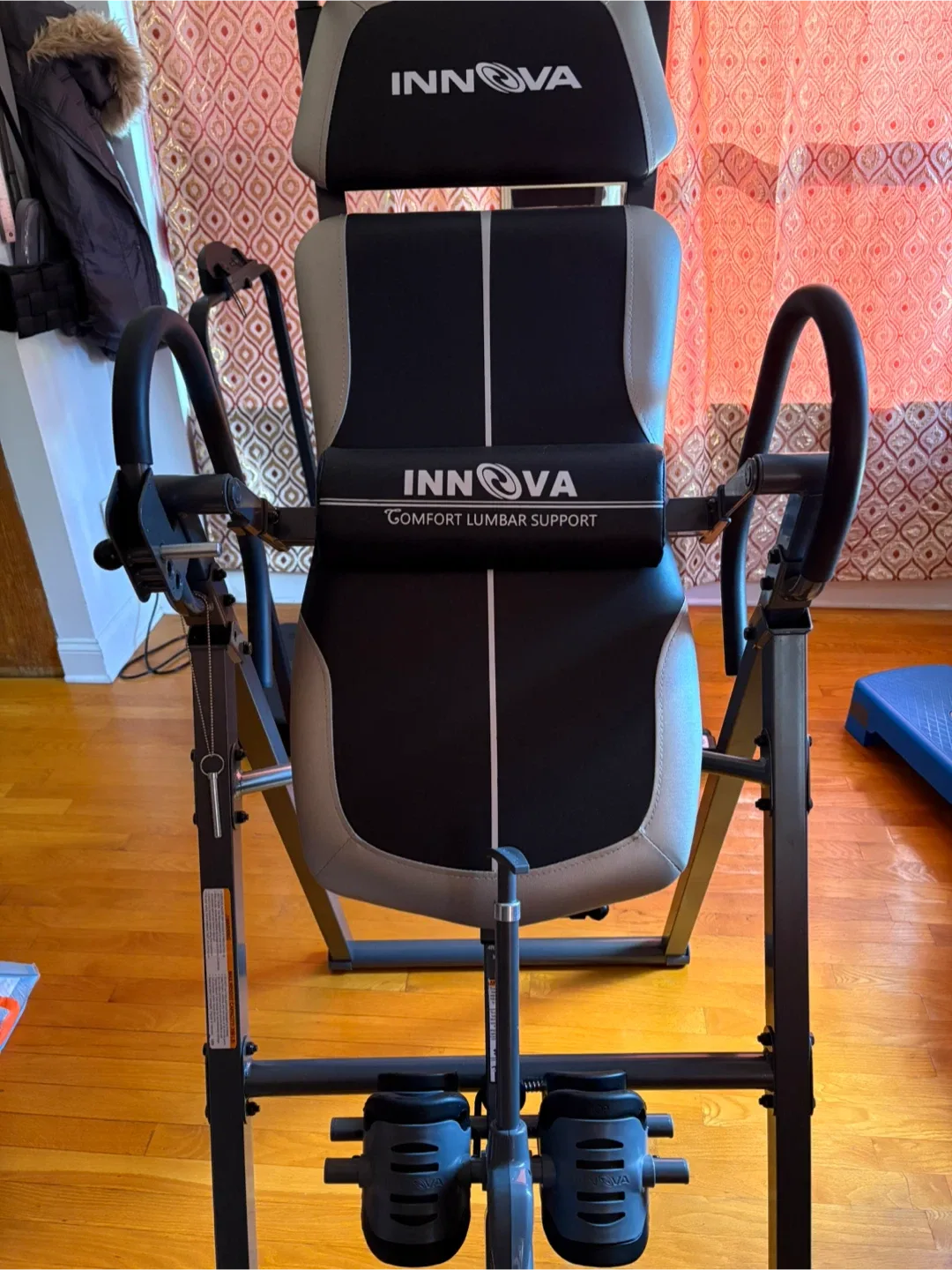 Innova Inversion Therapy Table image indicator(8)