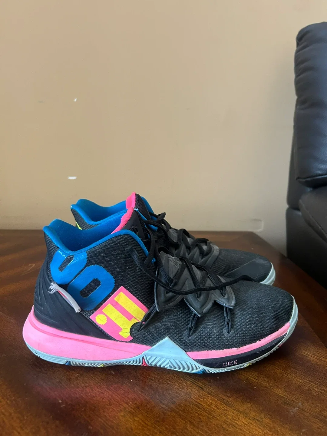 Nike Kyrie 5 Basketball Shoes image indicator(4)