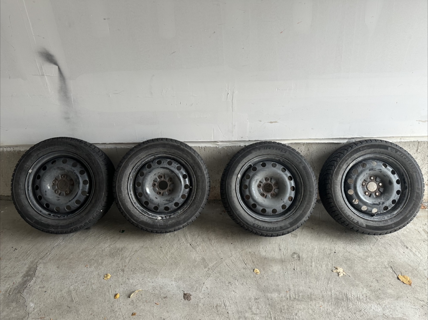 Michelin 215/55R16 Winter Tires on Rims - Set of 4