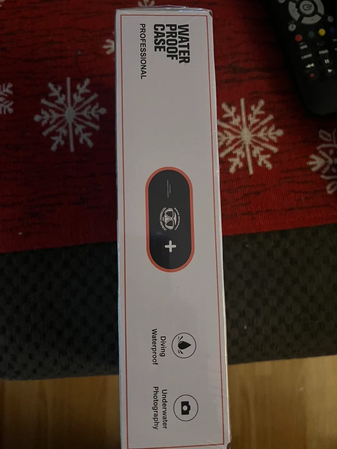 New 4TH Generation Waterproof Diving Case - Black/Orange image indicator(3)