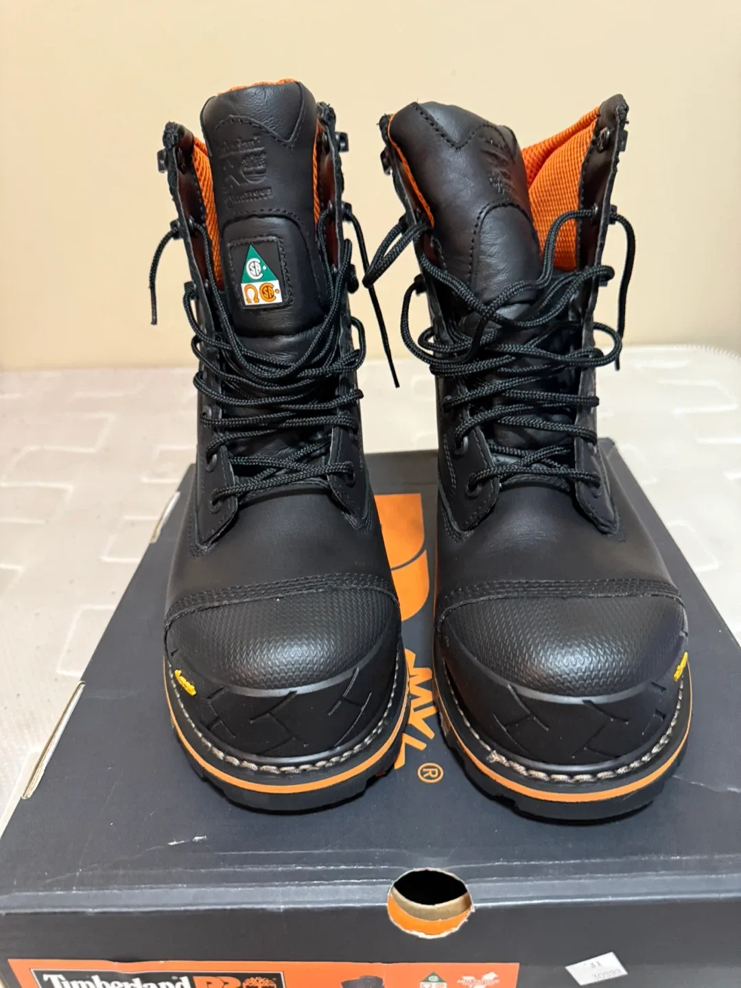 Timberland PRO Boondock 8" Safety Boots - Size 9 image indicator(2)