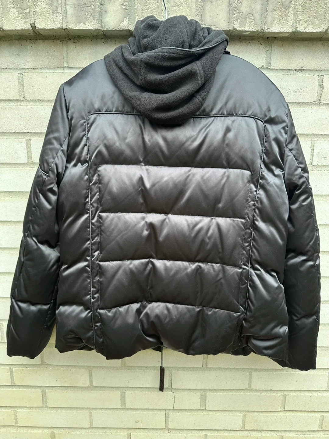 Calvin Klein Black Puffer Jacket - Size L image indicator(4)