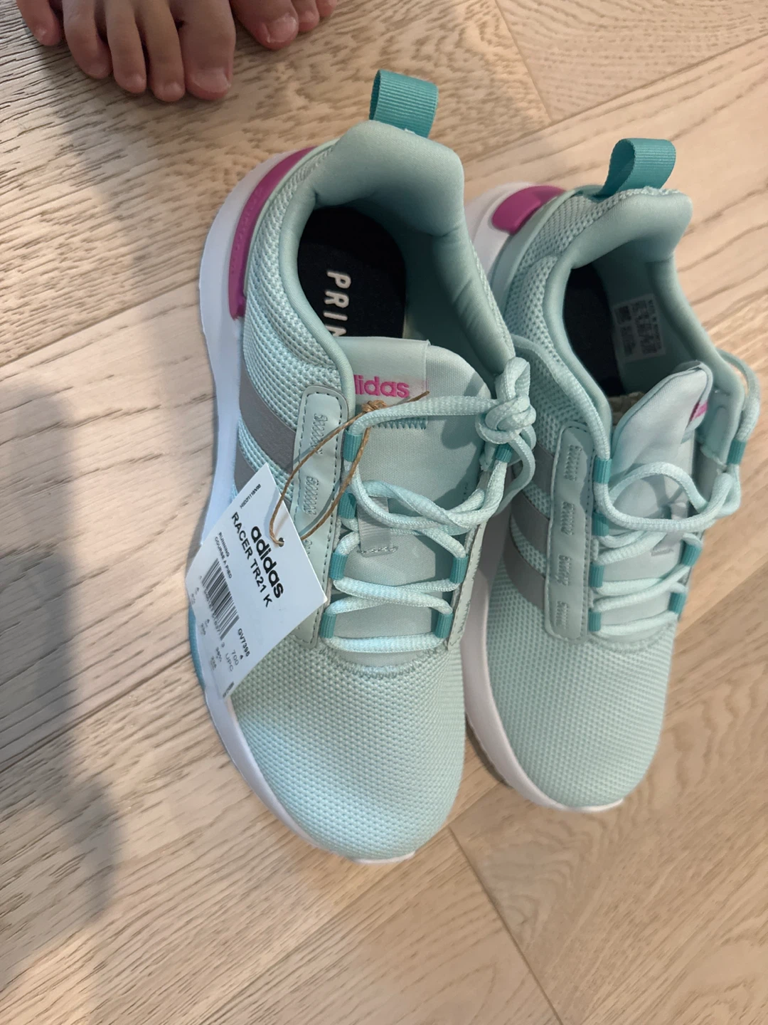 Adidas Racer TR21 K running shoes - 4.5 US women - photo 2