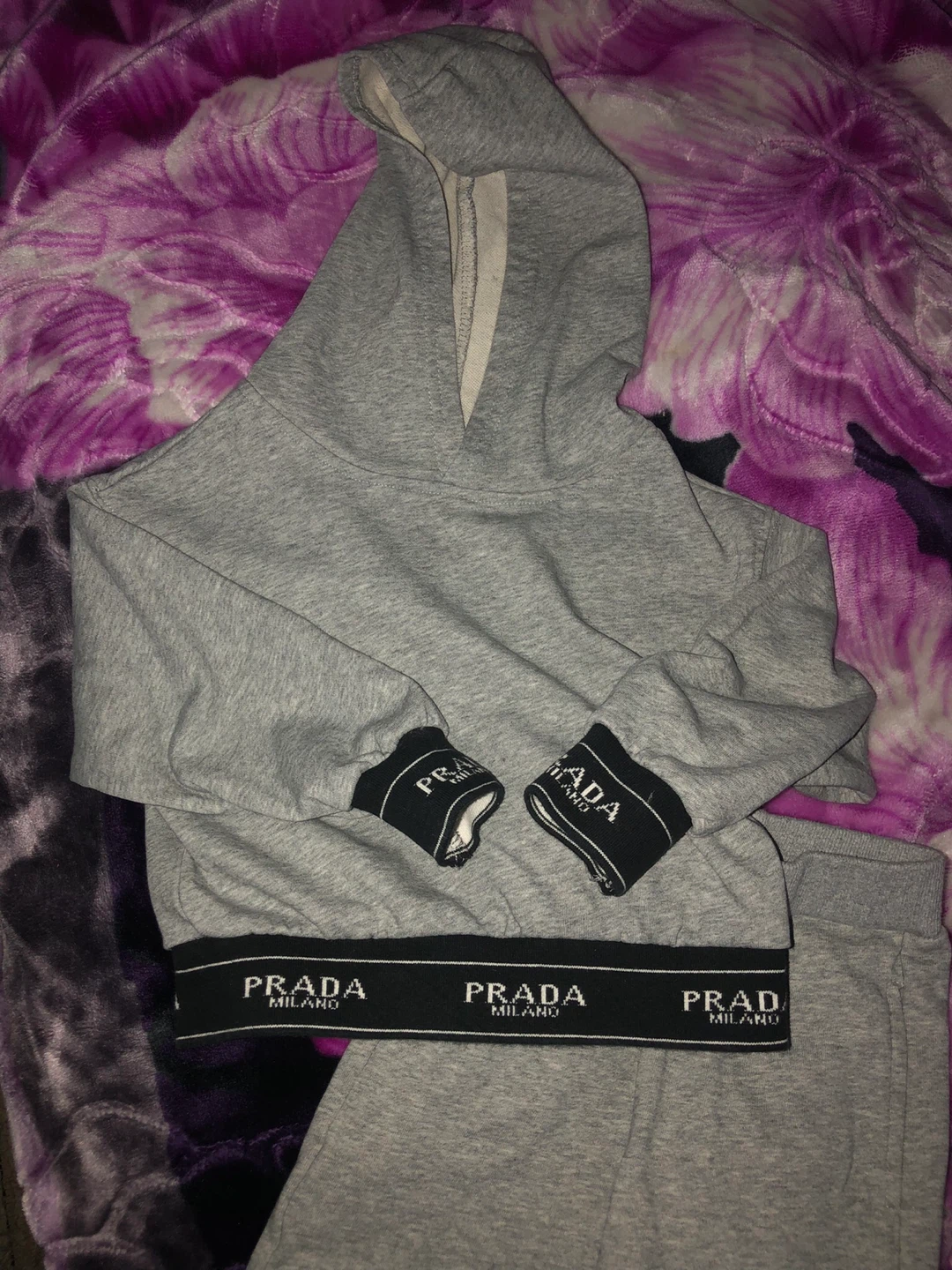 Prada Milano Grey Hoodie & Jogger Set - photo 3