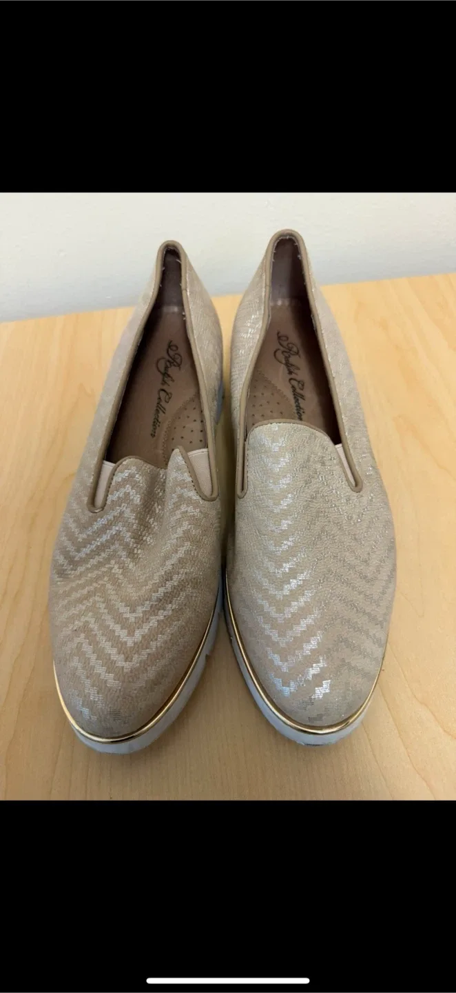 Shoes bundle-4 pairs image indicator(7)