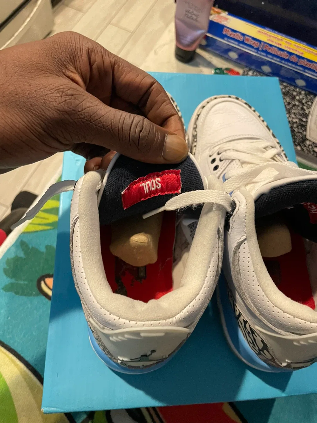 Air Jordan 3 Retro UNC image indicator(4)