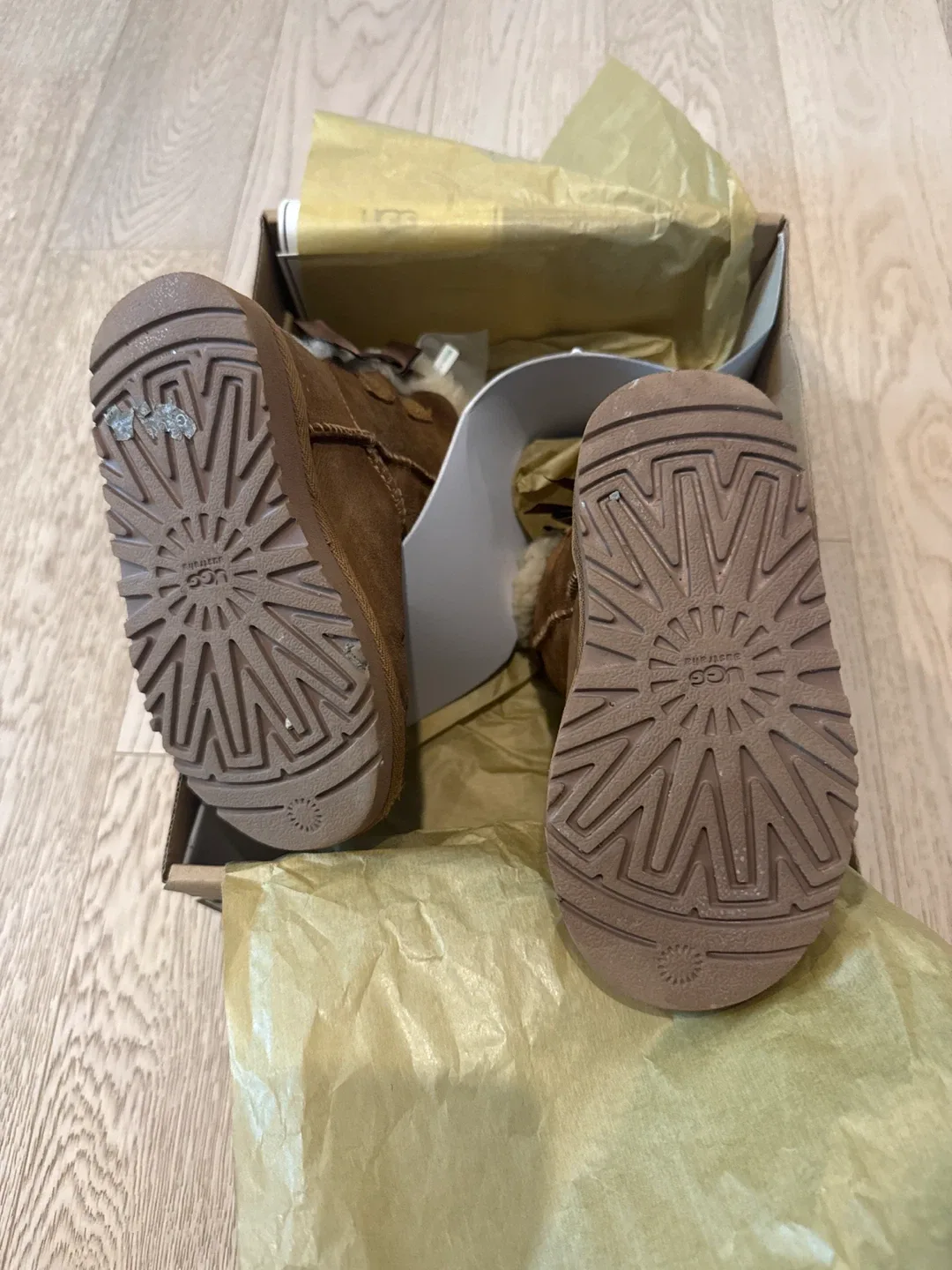 UGG Australia Brown Boots with Bow Detail toddler girls size 10 image indicator(3)